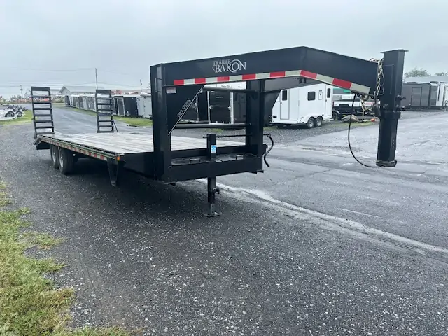 2021-Quality-8.5-x-24-Gooseneck-Equipment-Trailer-7K-Axles-Beavertail-Ladder-Ramps-1-1.webp