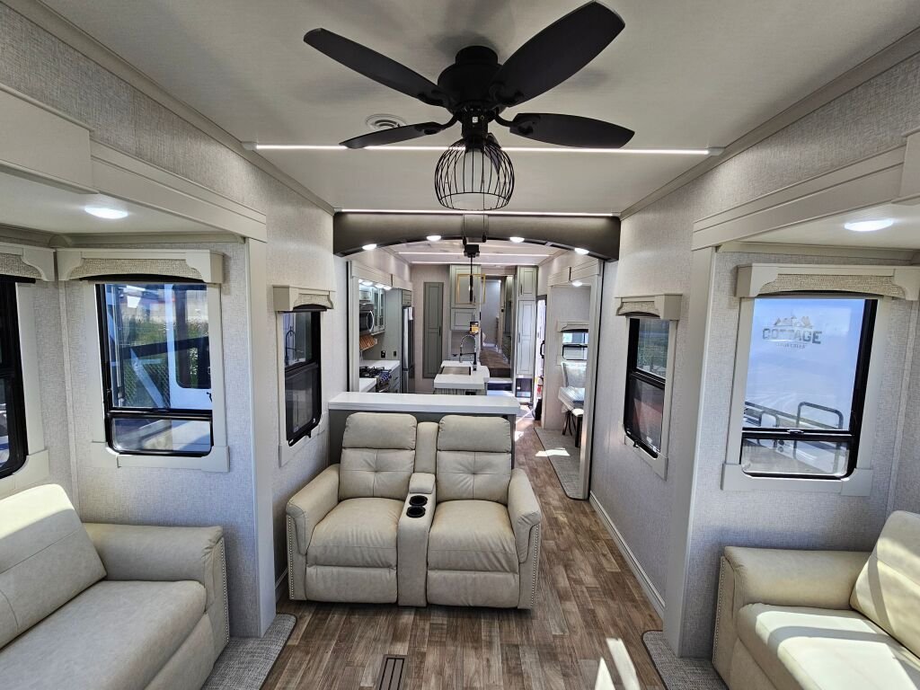 2024-Crossroads-Redwood-RW4150RD-Fifth-Wheel-Stock-K5986-on-sale-at-Poulsbo-RV-13.jpg