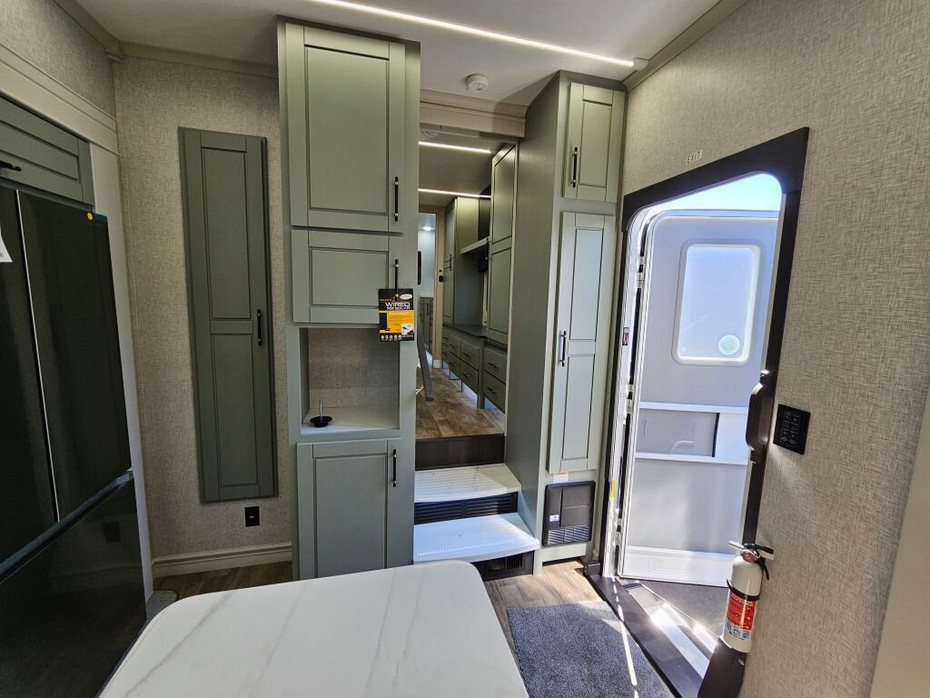 2024-Crossroads-Redwood-RW4150RD-Fifth-Wheel-Stock-K5986-on-sale-at-Poulsbo-RV-14.jpg
