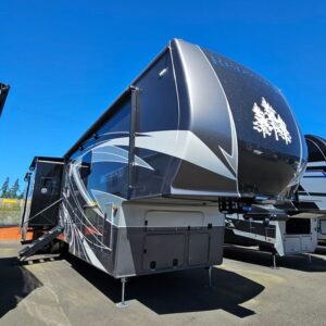 2024 Crossroads Redwood RW4150RD