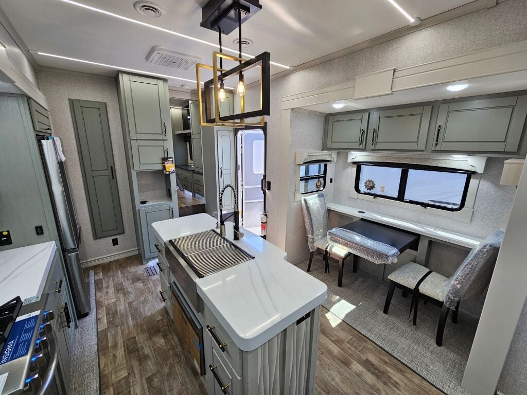 2024-Crossroads-Redwood-RW4150RD-Fifth-Wheel-Stock-K5986-on-sale-at-Poulsbo-RV-5.jpg