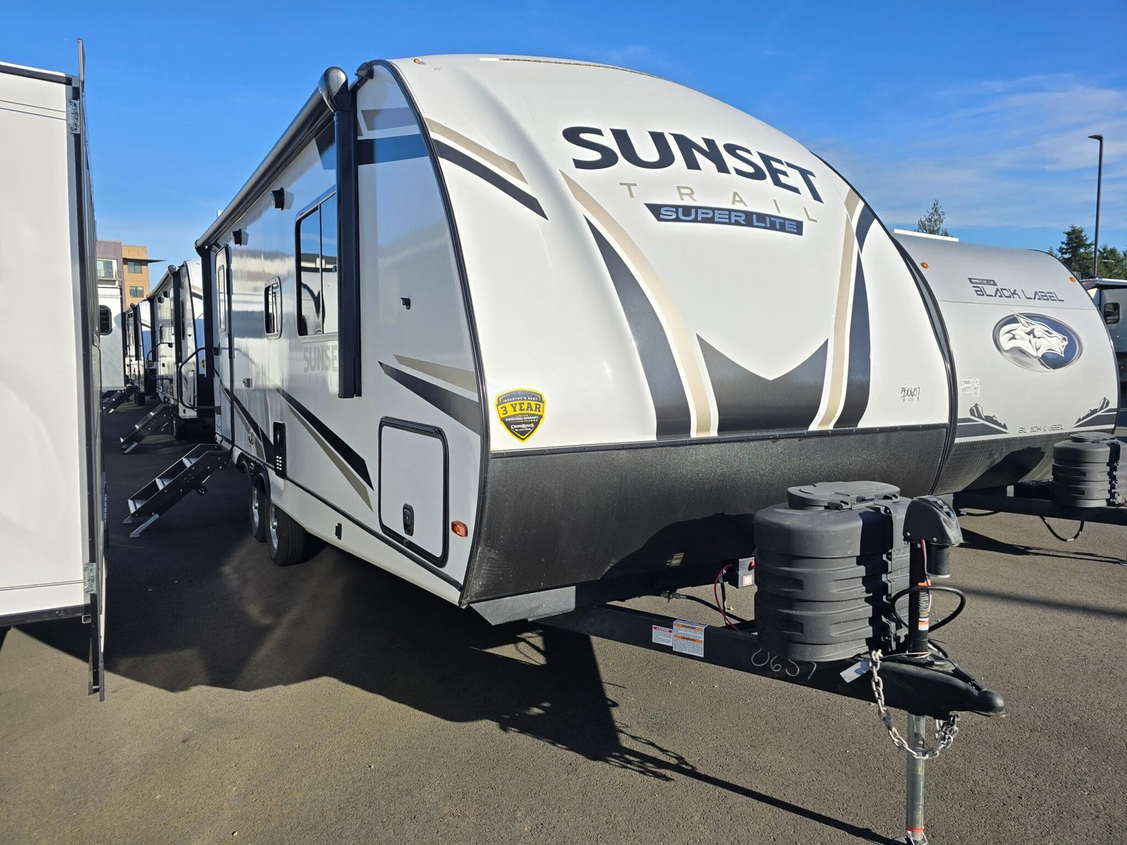 2024-Crossroads-Sunset-Trail-Super-Lite-SS212RB-Travel-Trailer-Stock-K5944-on-sale-at-Poulsbo-RV-13-scaled-1.jpg