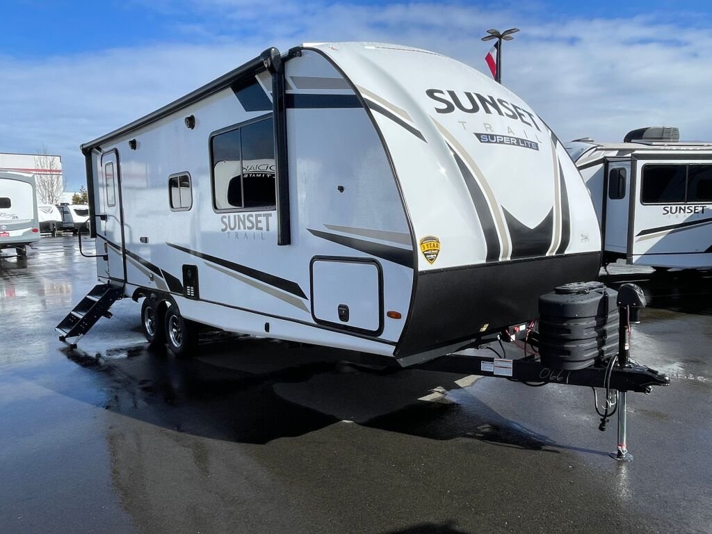 2024-Crossroads-Sunset-Trail-Super-Lite-SS212RB-Travel-Trailer-Stock-S584-on-sale-at-Poulsbo-RV.jpg