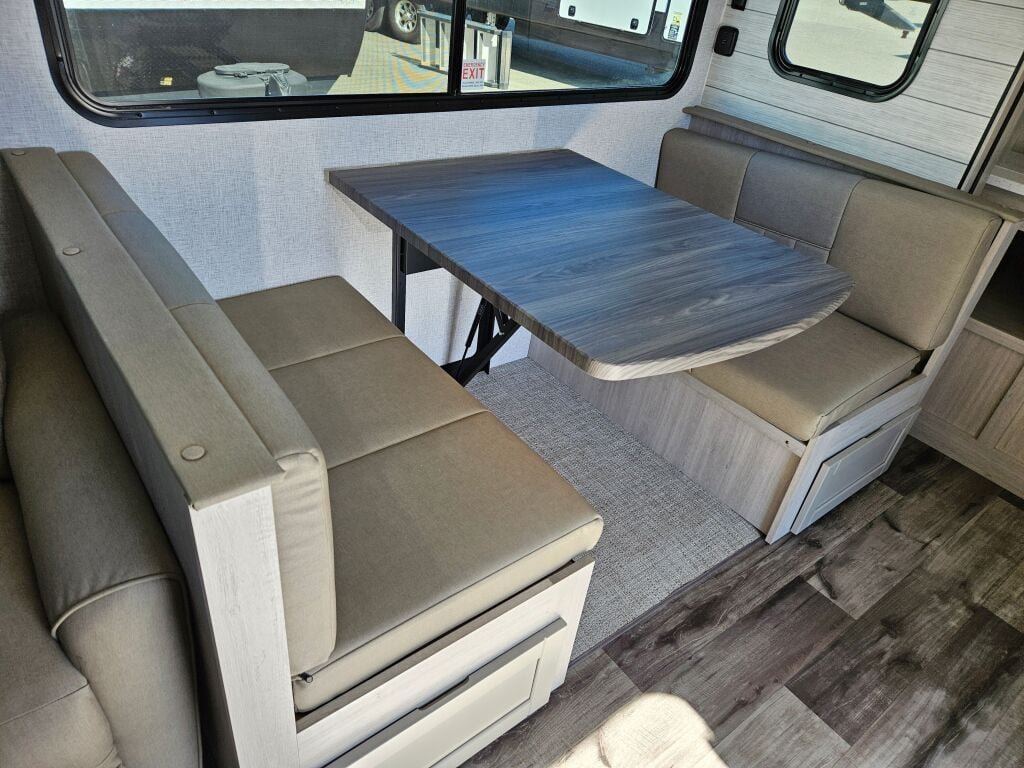 2024-Crossroads-Sunset-Trail-Super-Lite-SS269FK-Travel-Trailer-Stock-E5752-on-sale-at-Poulsbo-RV-11.jpg
