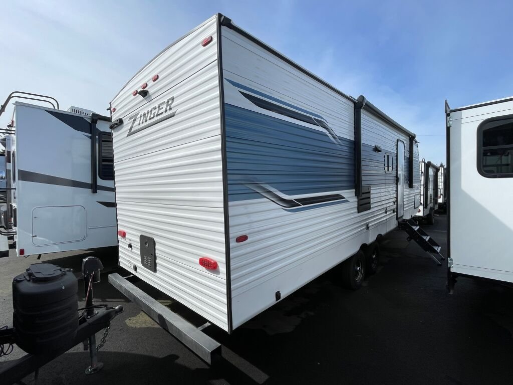 2024-Crossroads-Zinger-Lite-ZR260BH-Travel-Trailer-Stock-K5955-on-sale-at-Poulsbo-RV-3.jpg