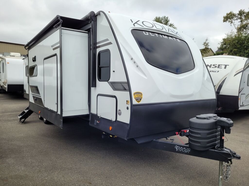 2024-Dutchmen-Kodiak-Ultimate-3371FLSL-Travel-Trailer-Stock-E5670-on-sale-at-Poulsbo-RV.jpg