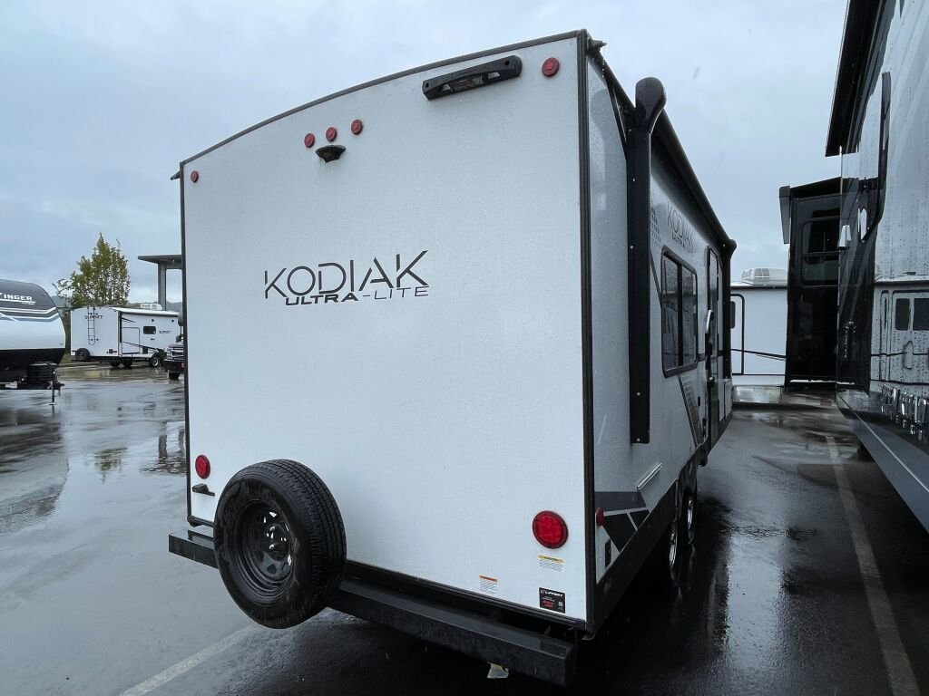 2024-Dutchmen-Kodiak-Ultra-Lite-201QB-Travel-Trailer-Stock-S609-on-sale-at-Poulsbo-RV-3.jpg