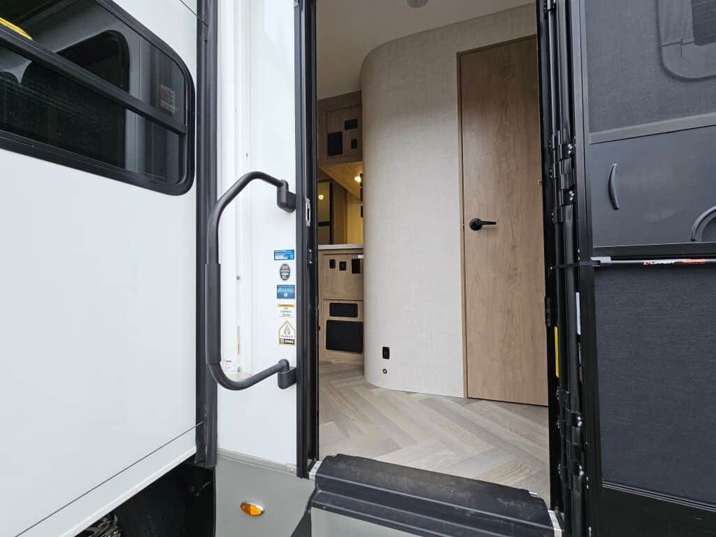2024-Ember-Touring-Edition-29MRS-Travel-Trailer-Stock-S642A-on-sale-at-Poulsbo-RV-4.jpg