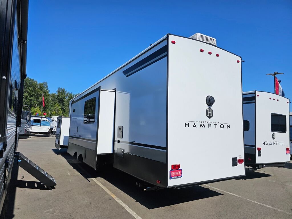 2025-Crossroads-Hampton-HP390PVL-Travel-Trailer-Stock-S667-on-sale-at-Poulsbo-RV-2.jpg