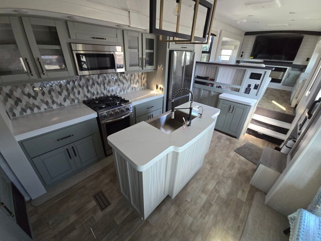 2025-Crossroads-Redwood-RW4200FL-Fifth-Wheel-Stock-M3508-on-sale-at-Poulsbo-RV-7.jpg