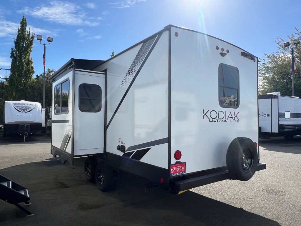 2025-Dutchmen-Kodiak-Ultra-Lite-242RBSL-Travel-Trailer-Stock-S672-on-sale-at-Poulsbo-RV-2.jpg