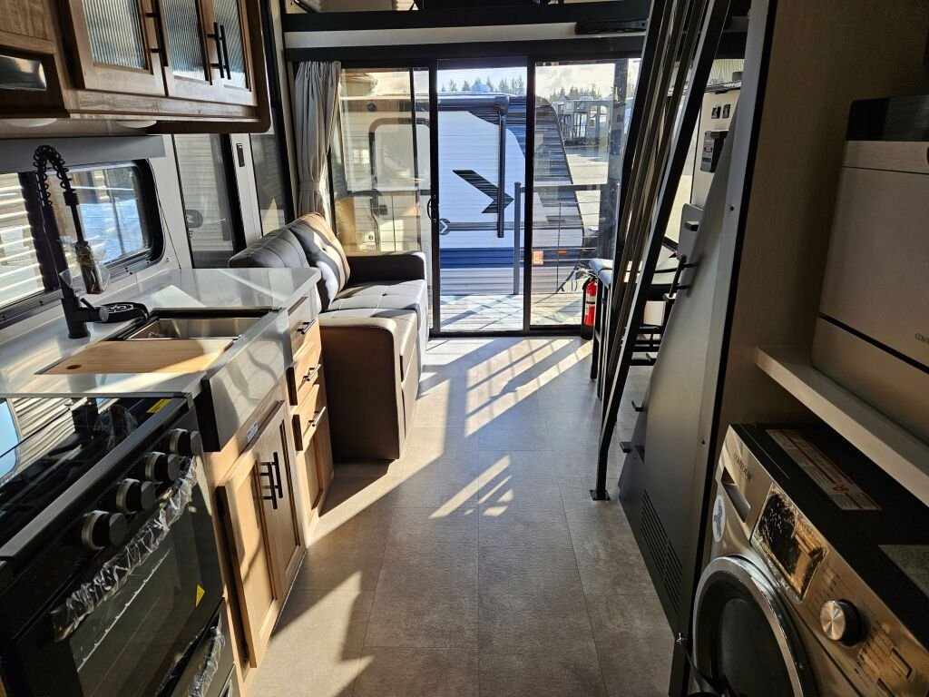2025-Forest-River-Cascade-20OG-Destination-Trailer-Stock-FCE524-on-sale-at-Poulsbo-RV-8.jpg