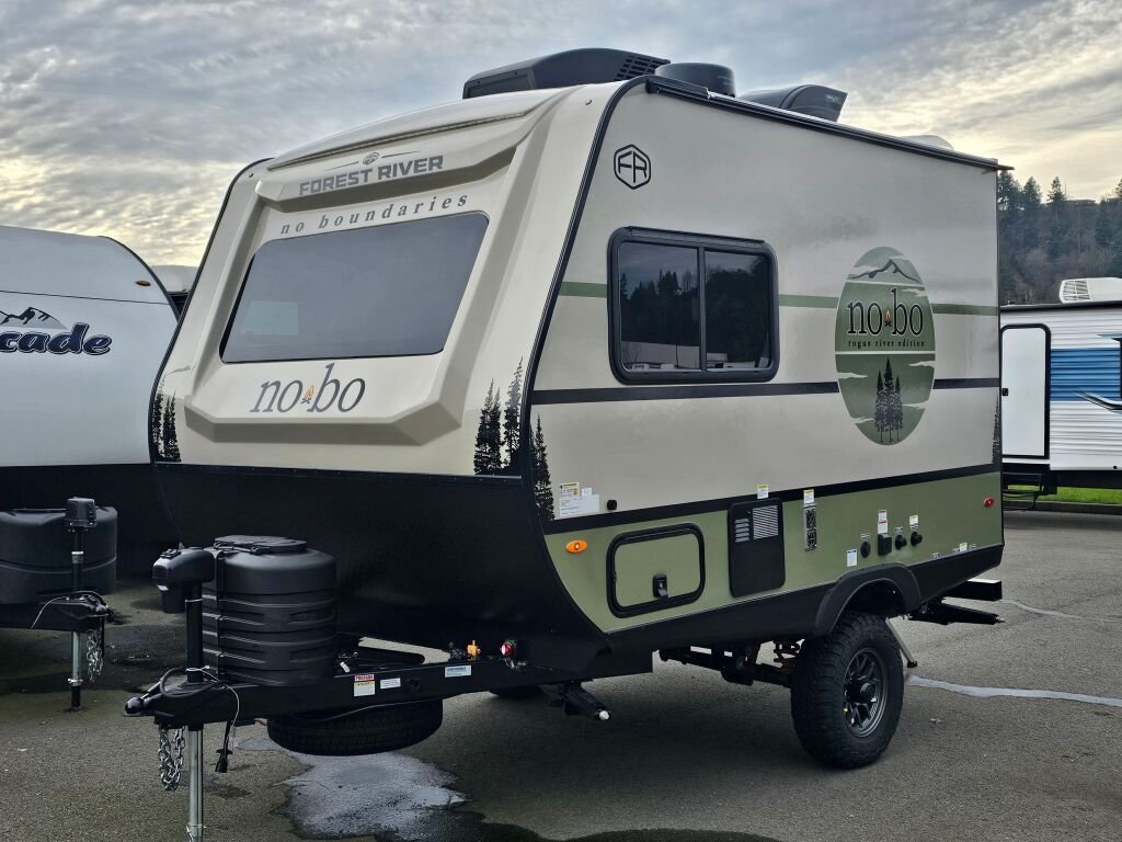 2025-Forest-River-No-Boundaries-18-Series-NB18.1-Travel-Trailer-Stock-S718-on-sale-at-Poulsbo-RV-2.jpg