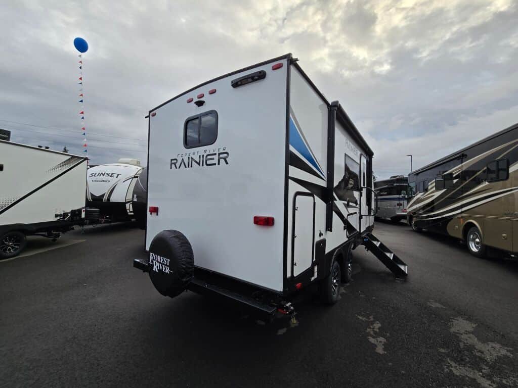 2025-Forest-River-Rainier-19RB-Travel-Trailer-Stock-RNK131-on-sale-at-Poulsbo-RV-3.jpg