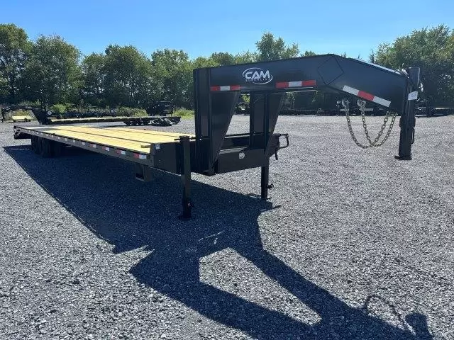 Cam-Superline-8.5×305-Gooseneck-Deckover-Equipment-Trailer-Full-Width-Ramps-10K-Axles-1.webp