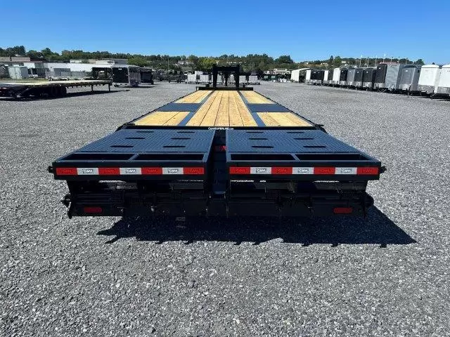 Cam-Superline-8.5×305-Gooseneck-Deckover-Equipment-Trailer-Full-Width-Ramps-10K-Axles-5.webp