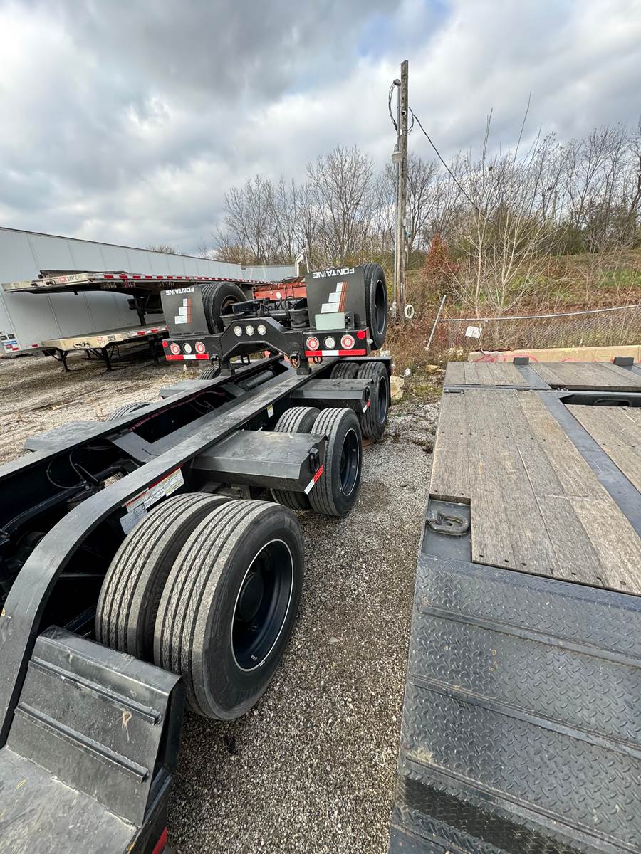 Lowboy-Trailers-Fontaine-60-Ton-52339709.jpg