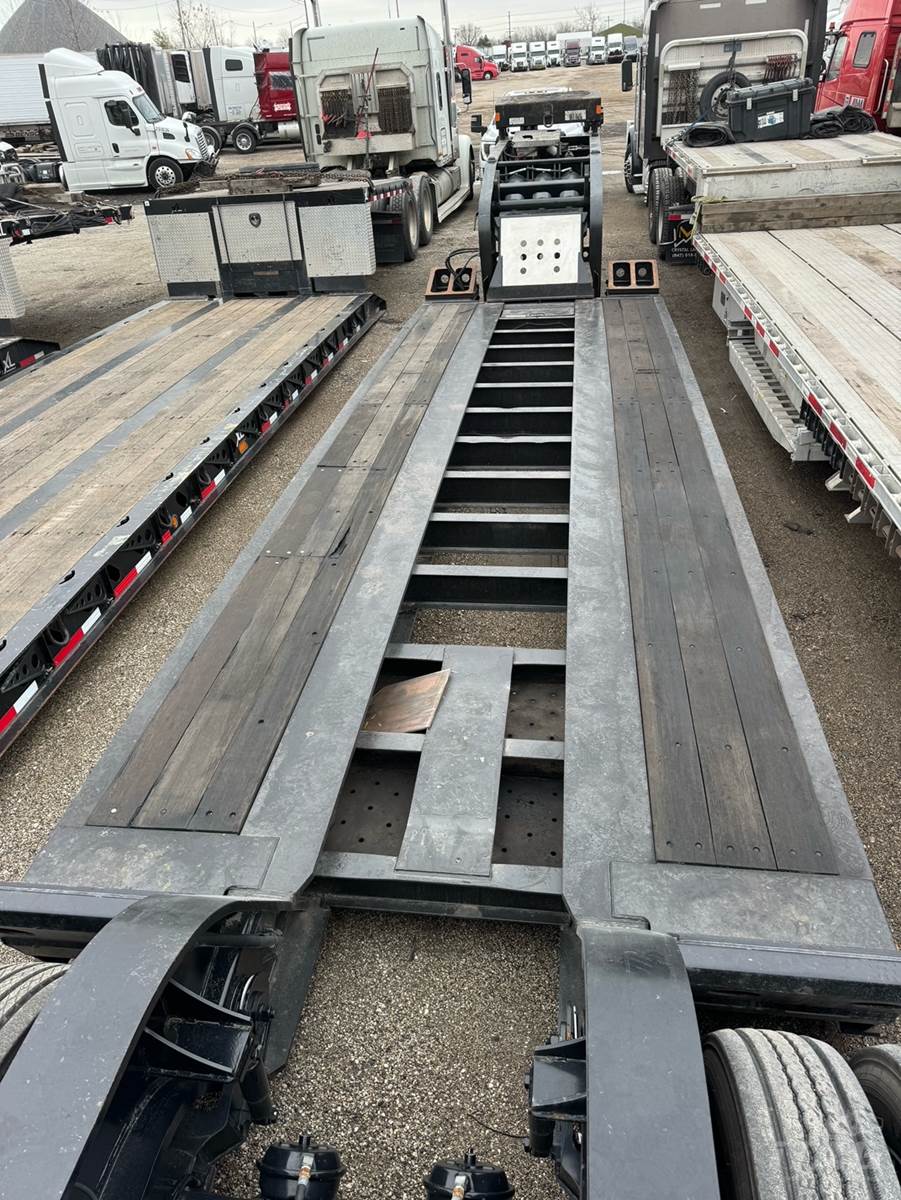 Lowboy-Trailers-Fontaine-60-Ton-52547061.jpg